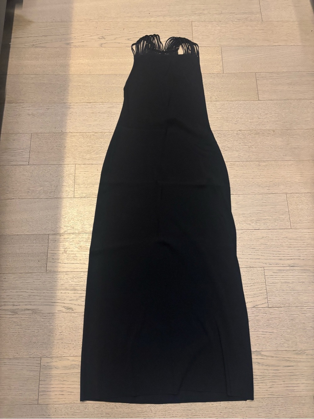New w tags Club Monaco maxi